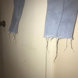 FRAYED SKINNY JEANS FOREVER 21